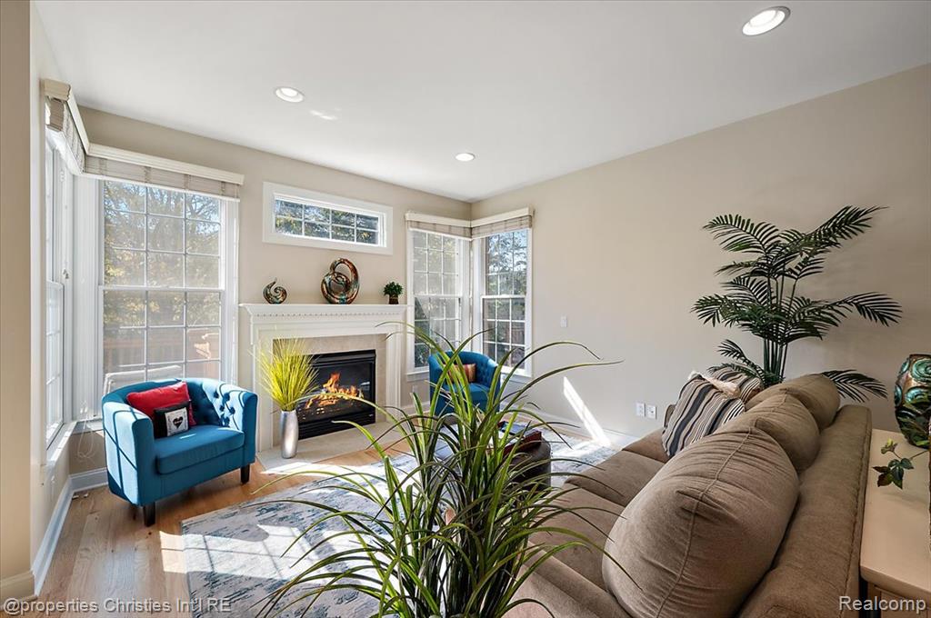 44683 Broadmoor Circle N, Northville, MI 48168 — Photo 23