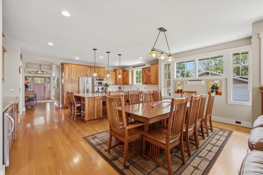 8665 Lakeview Boulevard, Clarkston, MI 48348 — Photo 22