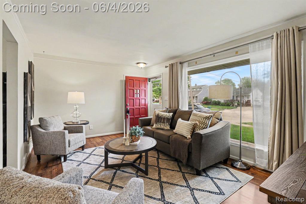6608 Helen Street, Garden City, MI — Photo 2
