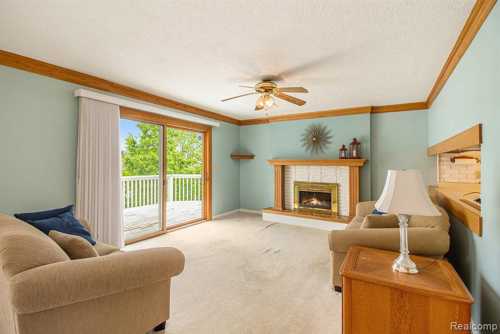 7038 Driftwood Drive, Fenton, MI 48430 — Photo 3