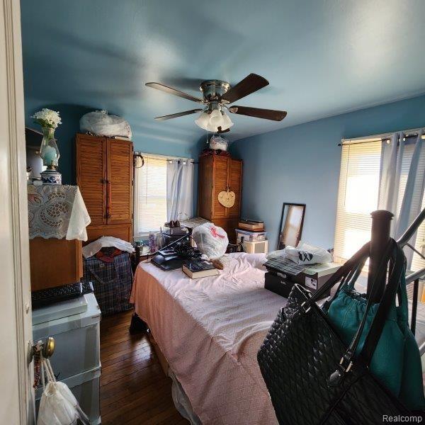 9219 PENROD Street, Detroit, MI 48228 — Photo 19
