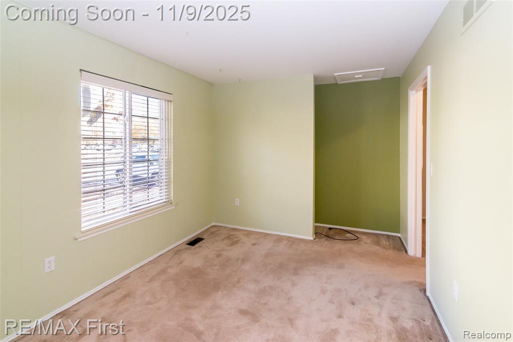 4909 Coventry Street, 287, Royal Oak, MI 48073 — Photo 13