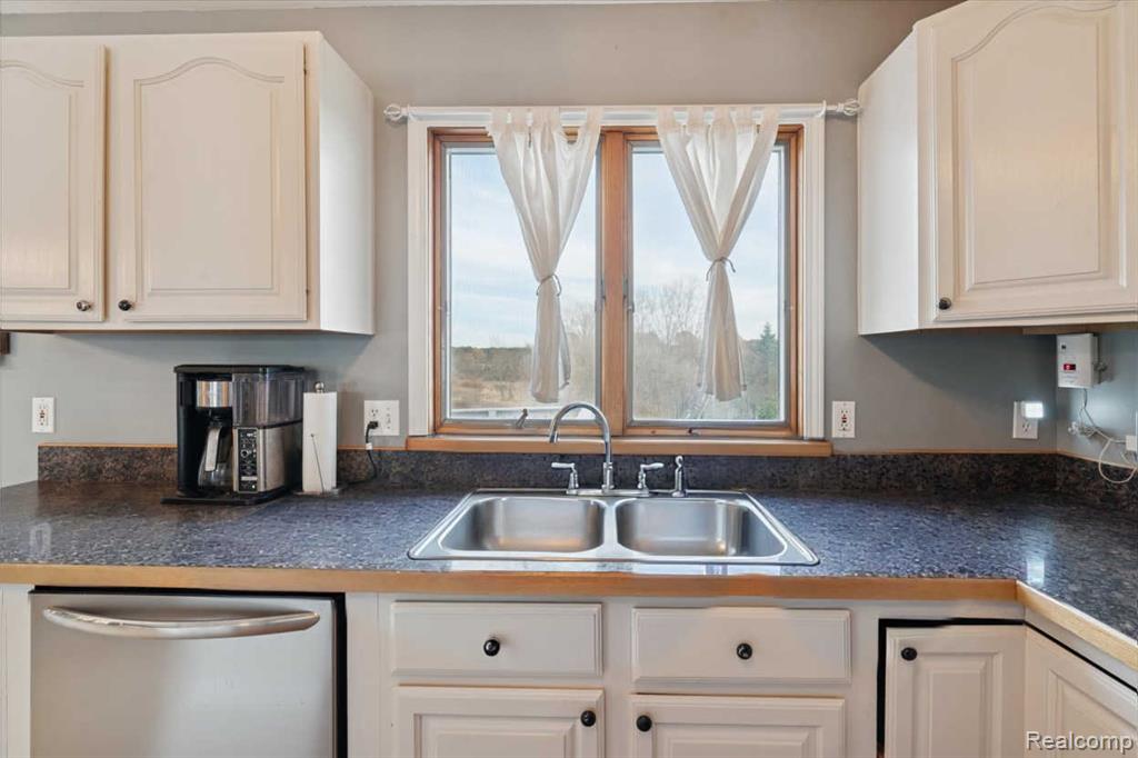 4121 Cedar Lake Road, Howell, MI 48843 — Photo 20