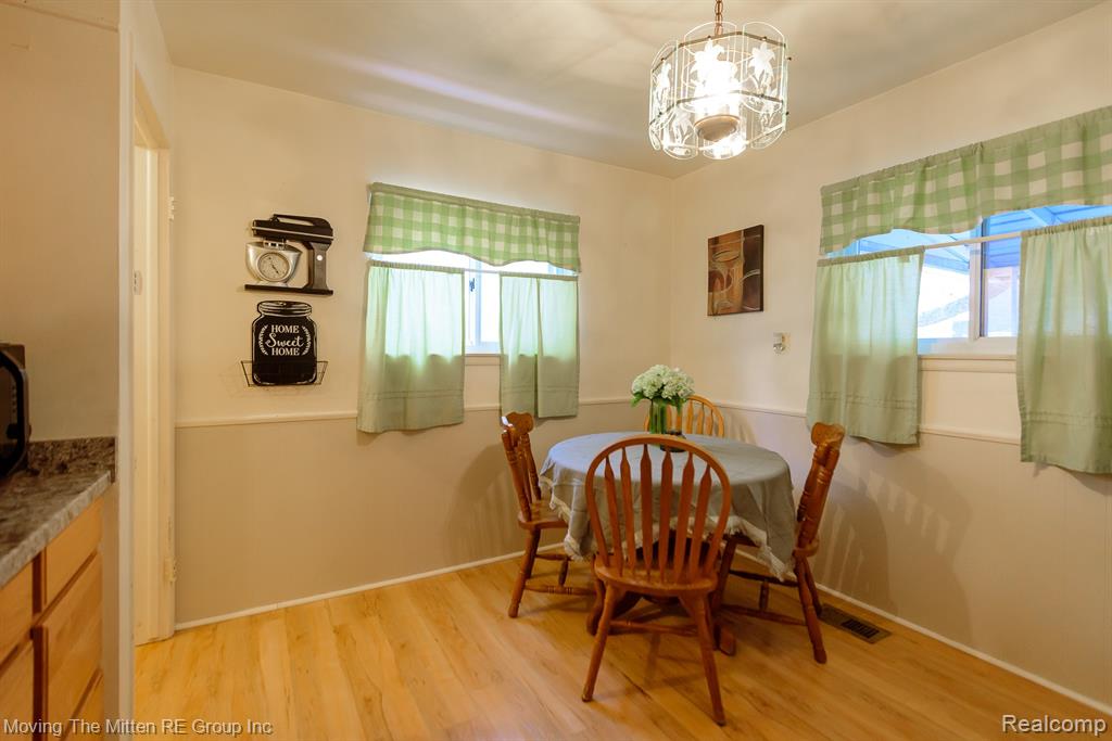 643 Garfield Avenue, Lincoln Park, MI 48146 — Photo 11