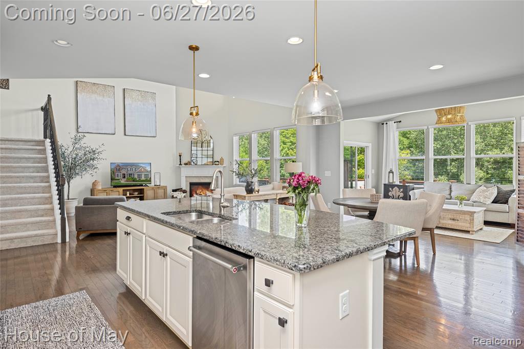 5830 Waycroft Court, Commerce Twp, MI 48382 — Photo 14