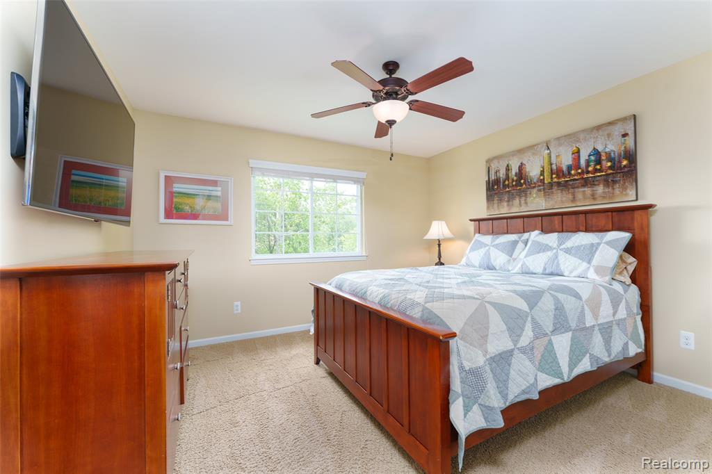 24455 Glenwood Drive, South Lyon, MI 48178 — Photo 36