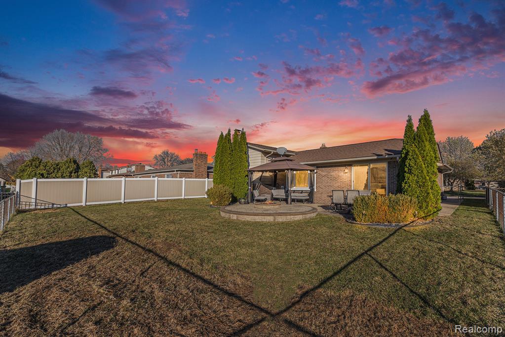 46009 Donahue Avenue, Macomb, MI 48044 — Photo 31