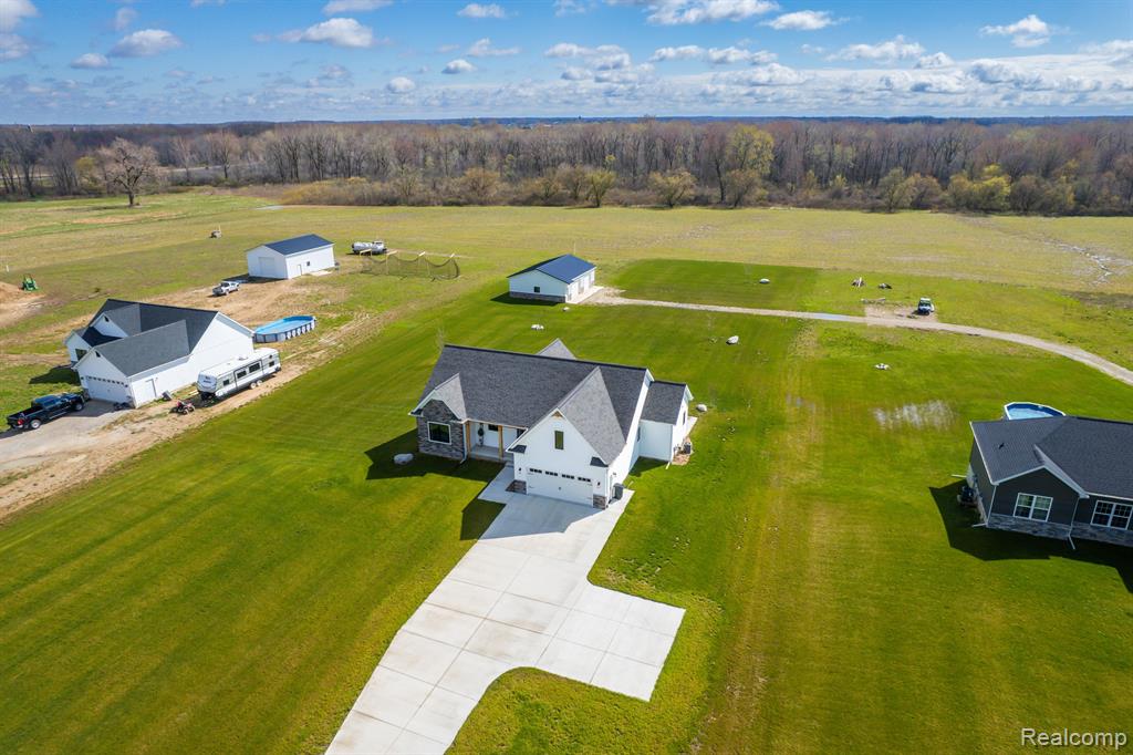 425 CORNEIL Road, Imlay City, MI 48444 — Photo 39
