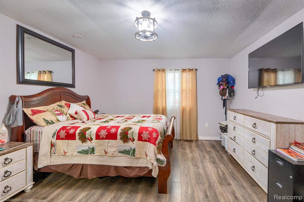 730 Stirling Street, Pontiac, MI 48340 — Photo 17