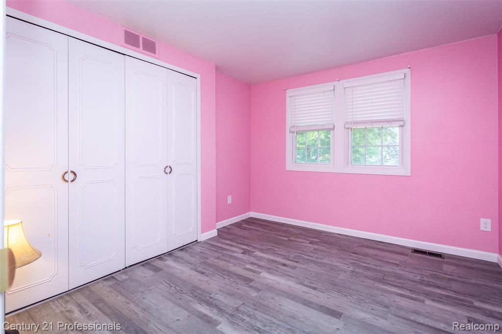 1658 Brentwood Drive, Troy, MI 48098 — Photo 21