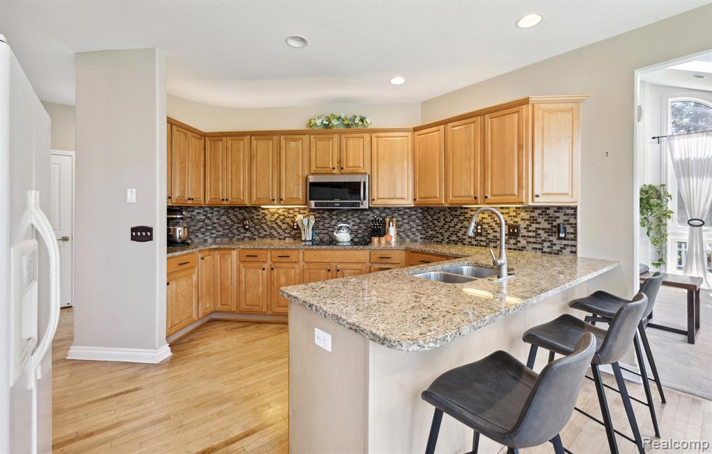 7520 FAIRVIEW Drive, Goodrich Vlg, MI — Photo 15