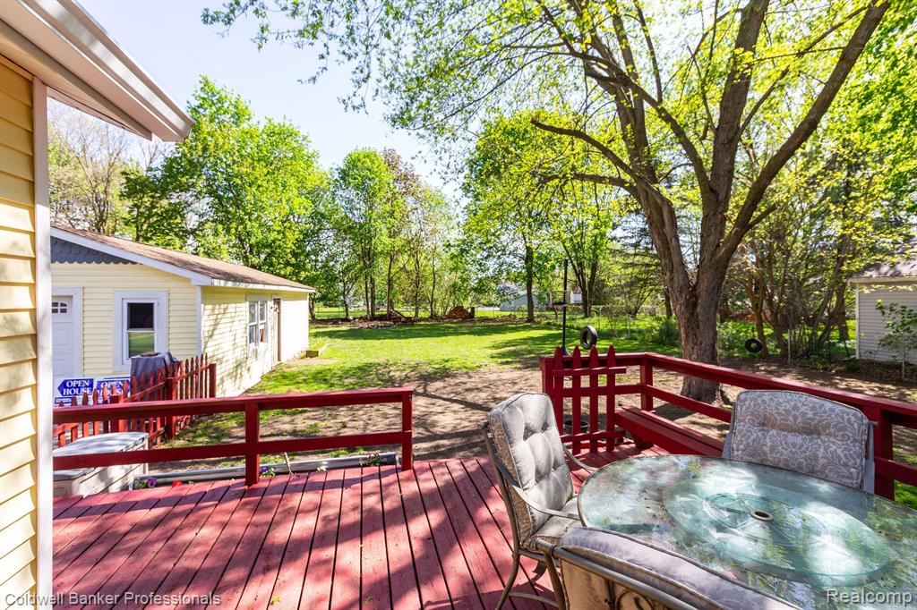 22 DAVISON Street, Oxford, MI 48371 — Photo 35