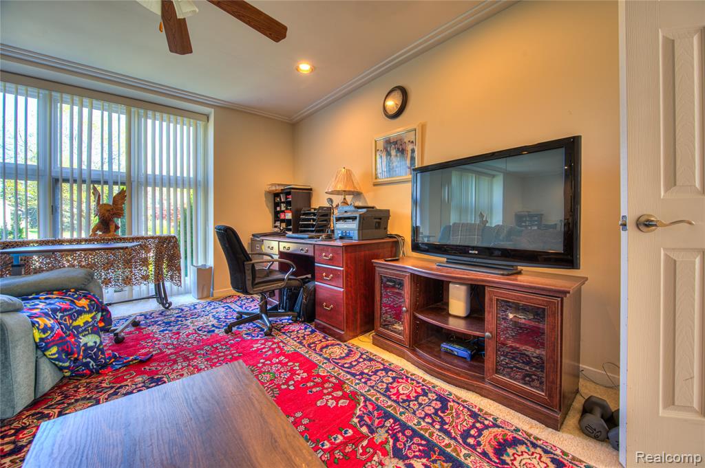 6460 Charles Drive, West Bloomfield, MI — Photo 28