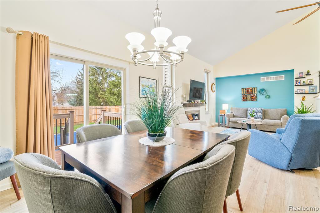 454 BREAKWATER, Belleville, MI 48111 — Photo 11
