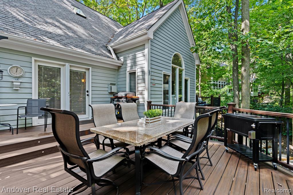 9128 Kelly Lake Drive, Clarkston, MI 48348 — Photo 22