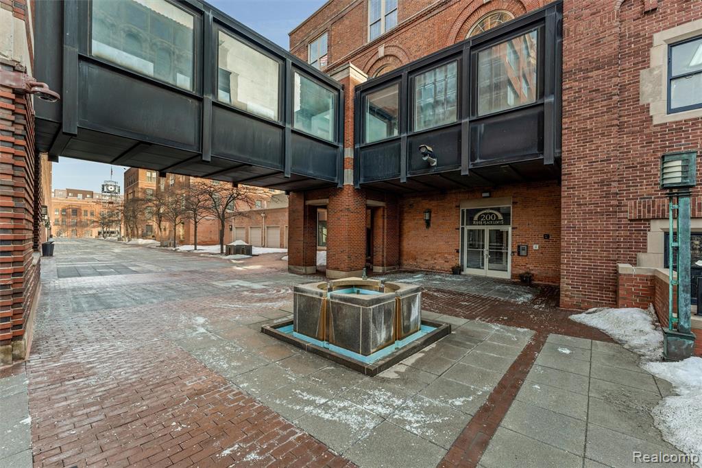 200 River Place Drive, Detroit, MI 48207 — Photo 19