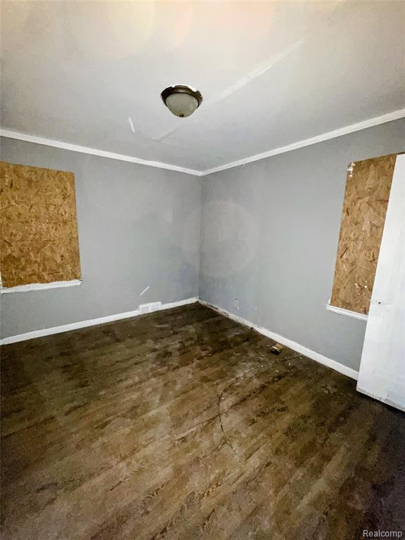 10830 McKinney Street, Detroit, MI 48224 — Photo 7