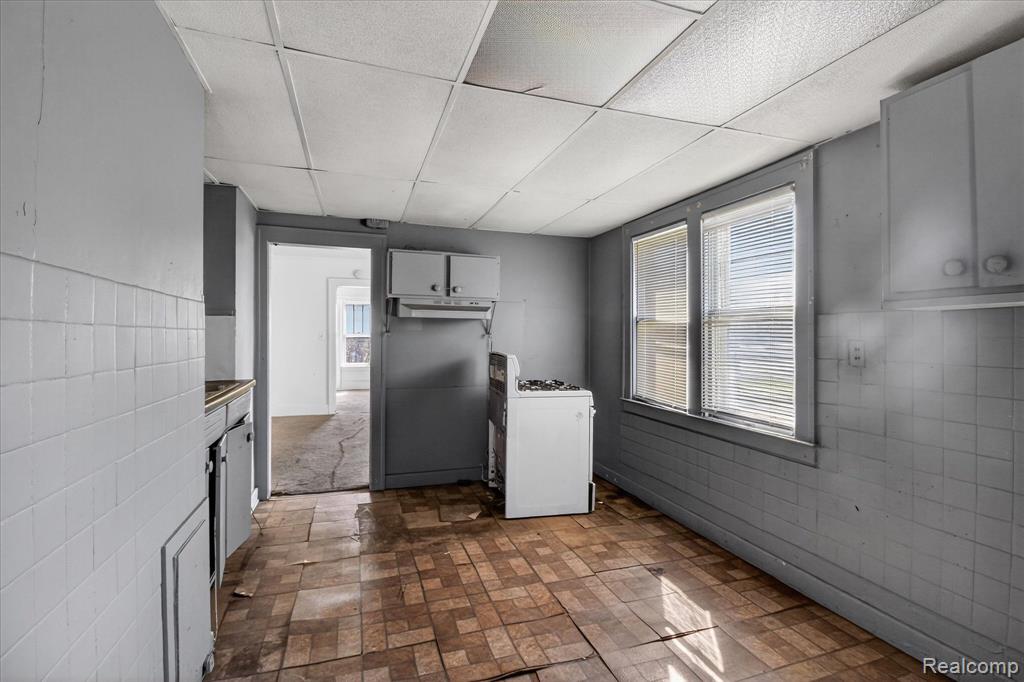 12283 Cheyenne Street, Detroit, MI 48227 — Photo 24