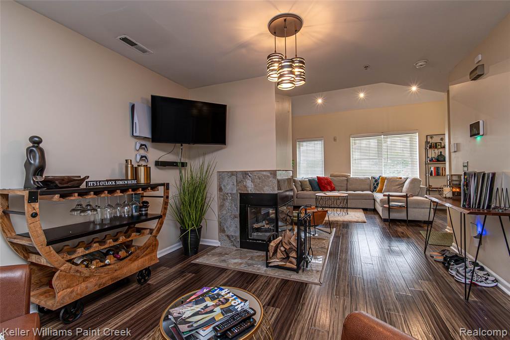 1847 Campau Farms Circle, Detroit, MI 48207 — Photo 29