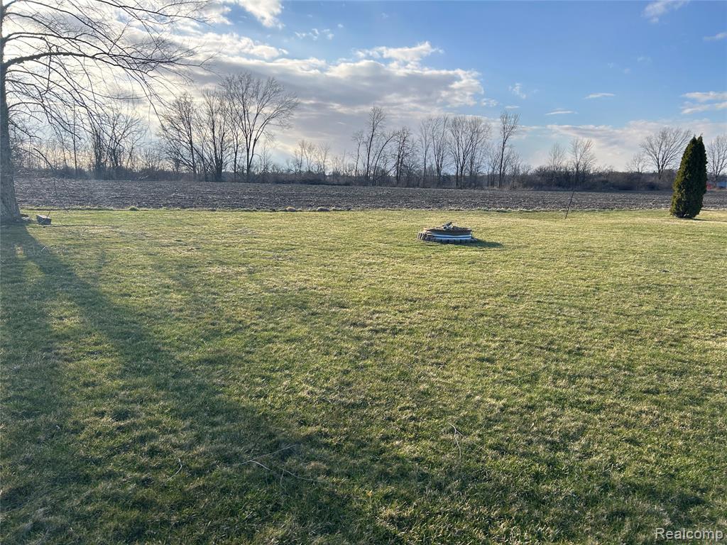 10150 Sharp Road, Swartz Creek, MI 48473 — Photo 28