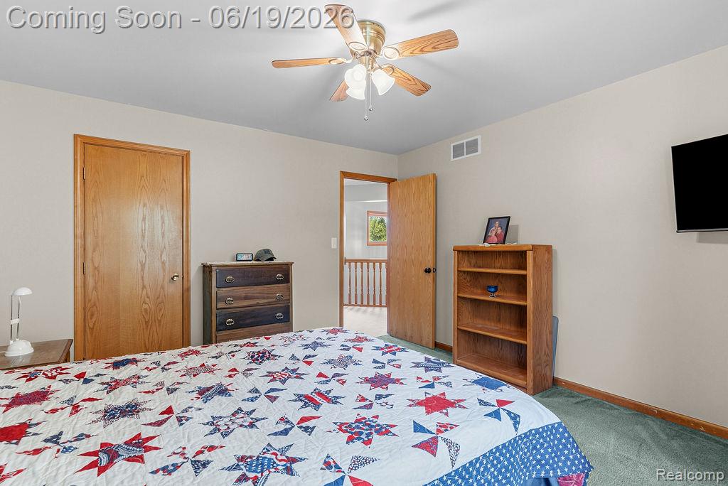 2867 Iris Lane, Hartland, MI 48353 — Photo 30