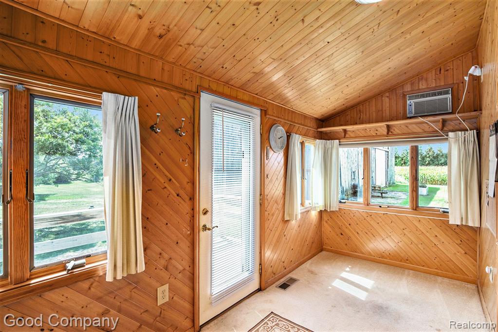 31401 Dayton Road, Richmond, MI 48062 — Photo 4