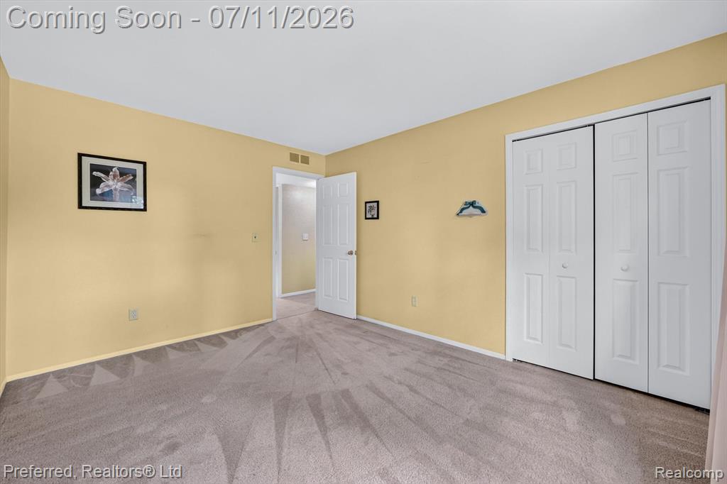 46596 Maidstone Road, Canton, MI 48187 — Photo 35