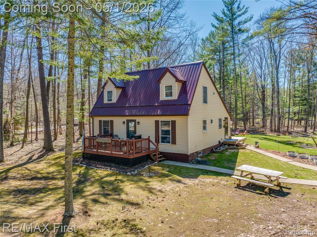 2063 Victoria Court, Lupton, MI 48635 — Photo 2
