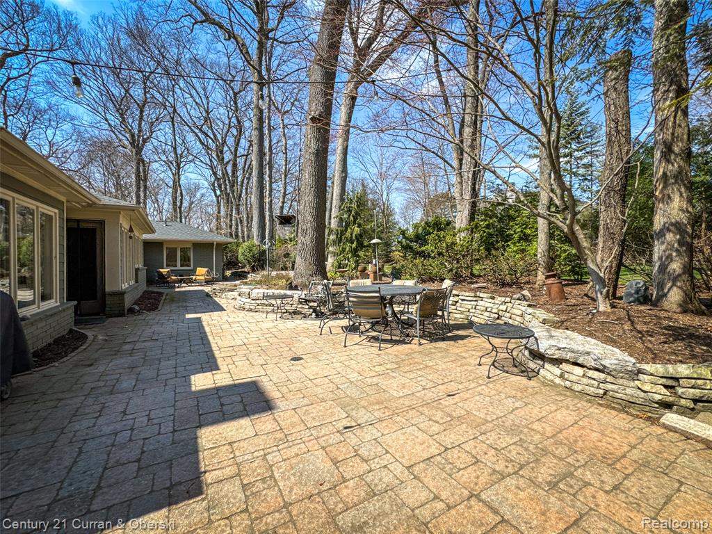 View of patio / terrace featuring outdoor dining area