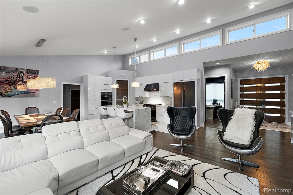 16281 Buckingham Avenue, Beverly Hills, MI 48009 — Photo 8