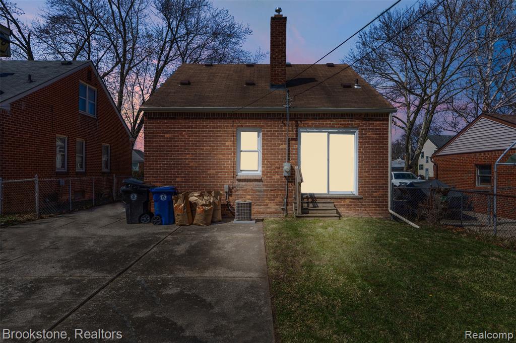 9956 Arnold, Redford, MI 48239 — Photo 21