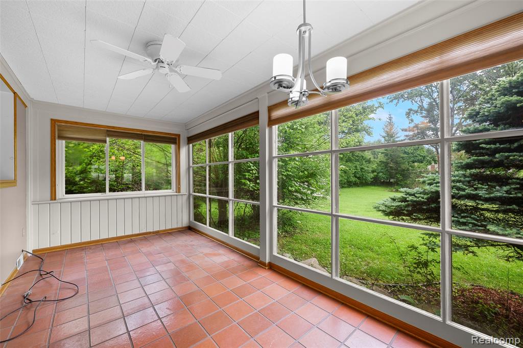 404 Lexington Boulevard, Royal Oak, MI 48073 — Photo 15