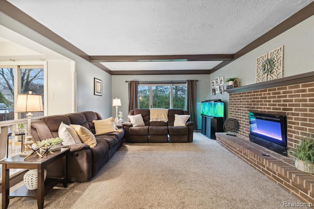 7730 CHARRINGTON Drive, Canton, MI 48187 — Photo 19