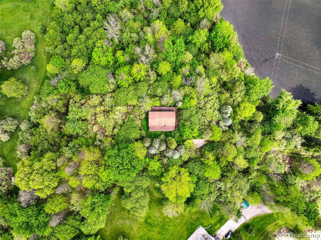 2626 Bullock Road, Lapeer, MI 48446 — Photo 21