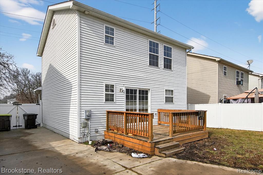 116 Maple Boulevard, Monroe, MI 48162 — Photo 28