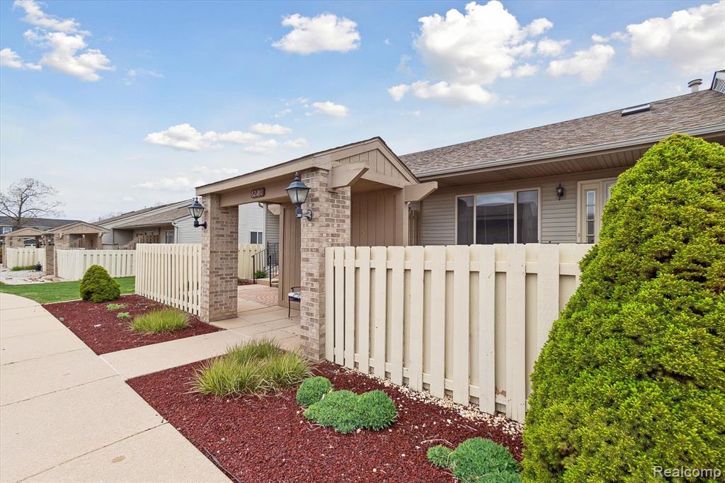 62180 Arlington, 2, South Lyon, MI 48178 — Photo 23