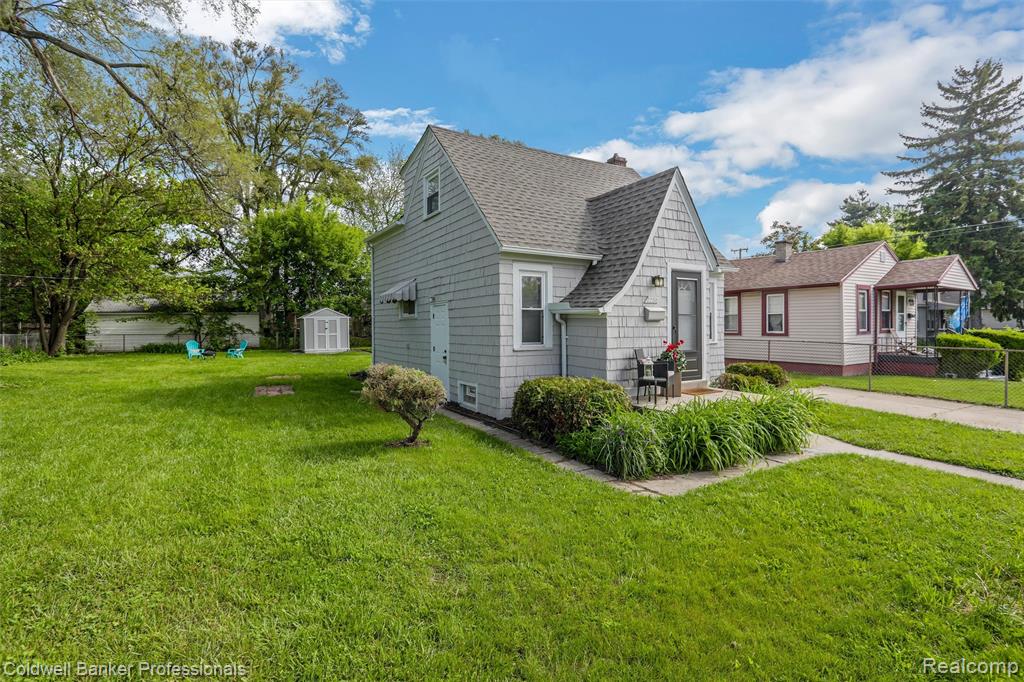 7283 Lozier Avenue, Warren, MI 48091 — Photo 2