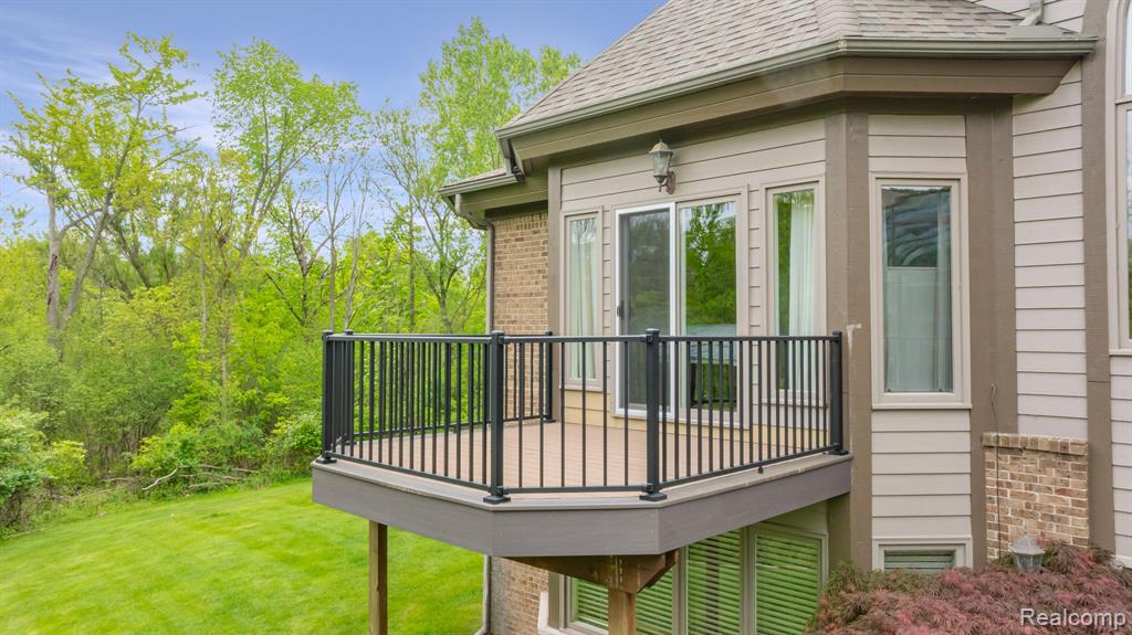 6127 WINCLIFF Drive, West Bloomfield, MI — Photo 52