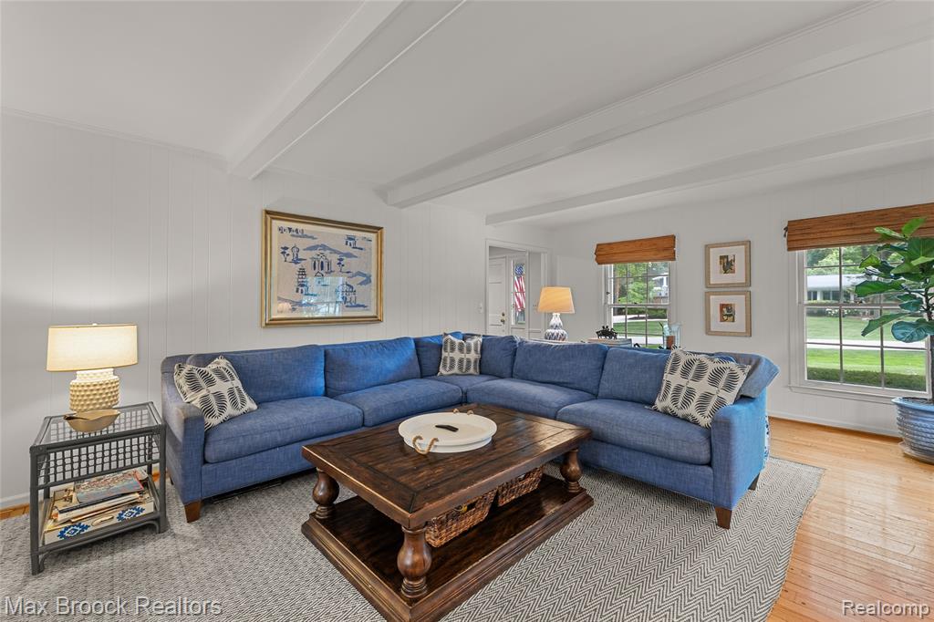 578 Woodway Court, Bloomfield Hills, MI 48302 — Photo 9