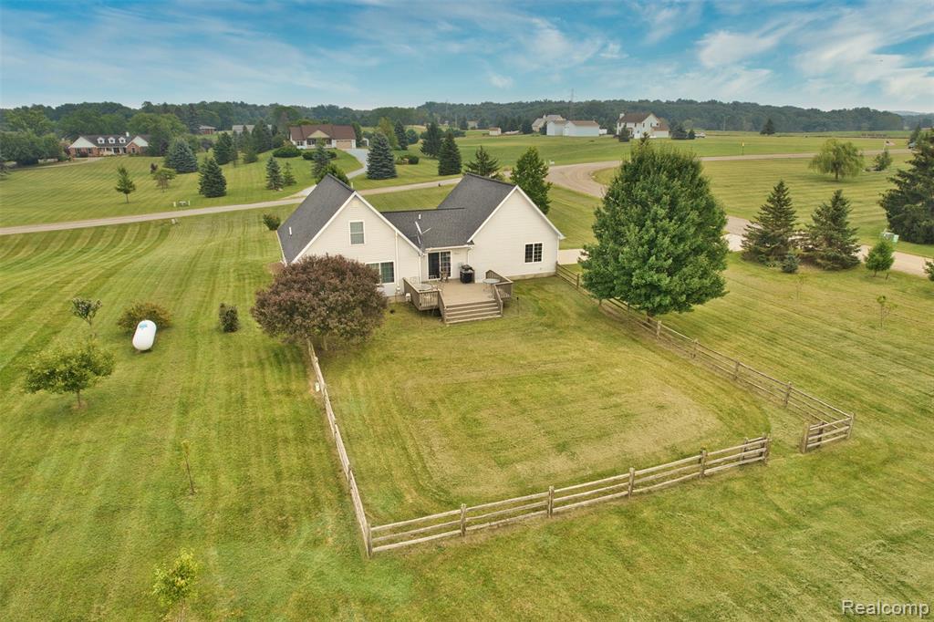 1014 Deer Valley Lane, Manchester, MI 48158 — Photo 8