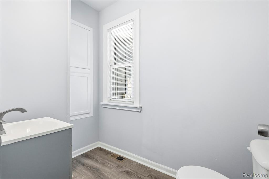 53 Cortland Street, Highland Park, MI 48203 — Photo 13