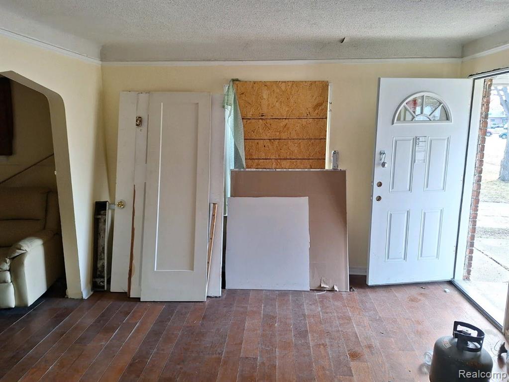 18344 KELLY Road, Detroit, MI 48224 — Photo 12