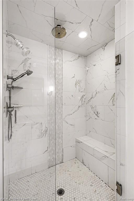 8135 Pine Knob Meadows Drive, Clarkston, MI 48348 — Photo 43