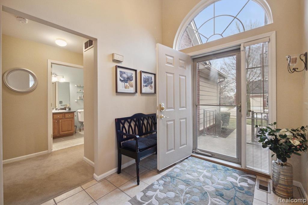 40627 LENOX PARK Drive, Novi, MI 48377 — Photo 5