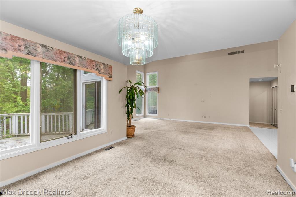 5199 Shenandoah Court, West Bloomfield, MI 48323 — Photo 16