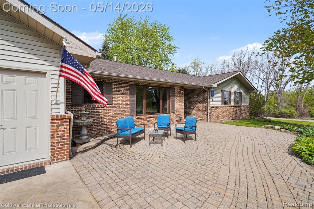 593 Deanna Drive, Lapeer, MI 48446 — Photo 4