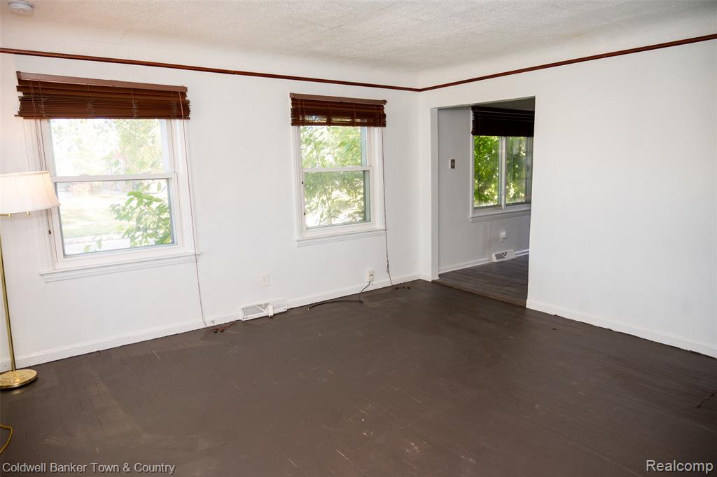 4705 S Middlebelt Road, Westland, MI 48186 — Photo 7