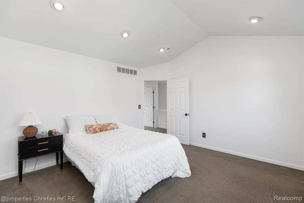 420 W TROY Street, Ferndale, MI 48220 — Photo 16