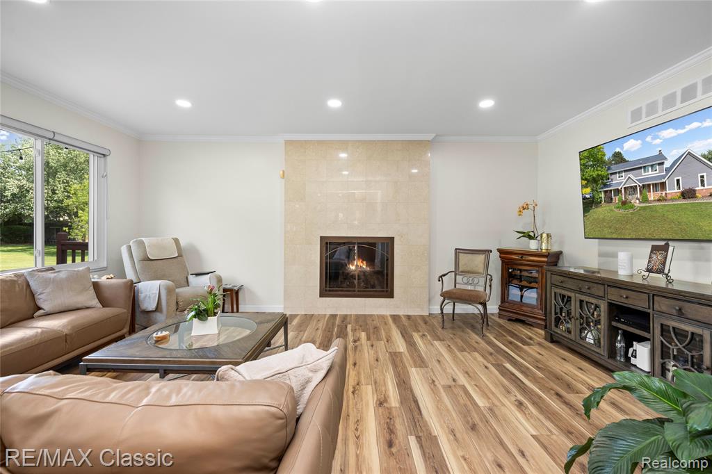 5651 Warrenshire Drive, West Bloomfield, MI — Photo 58