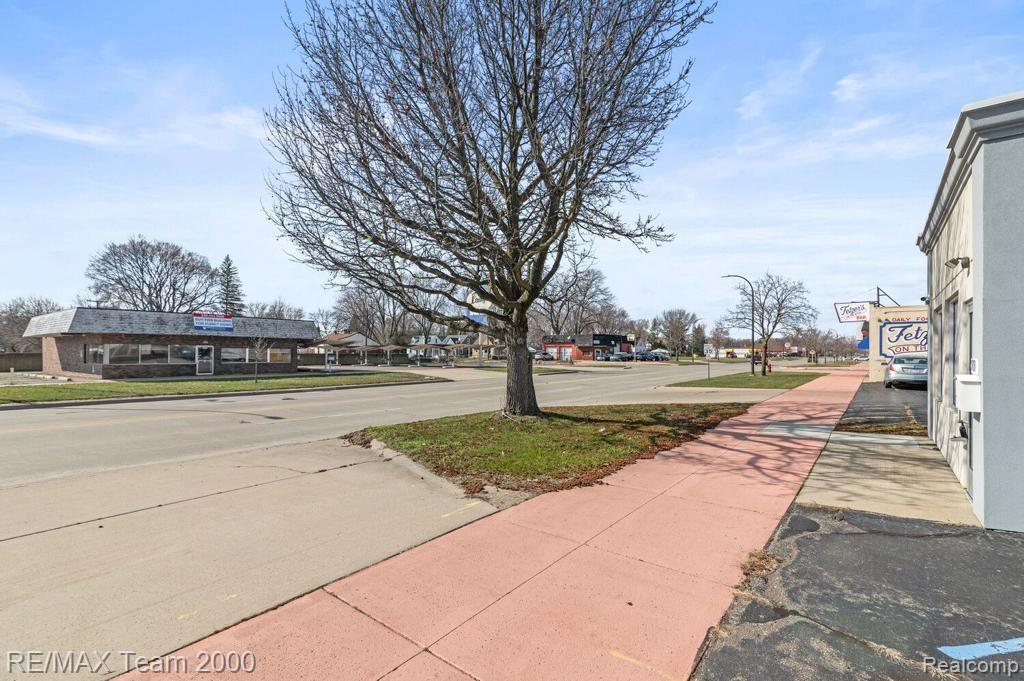5153 S Beech Daly Street, Dearborn Heights, MI 48125 — Photo 6